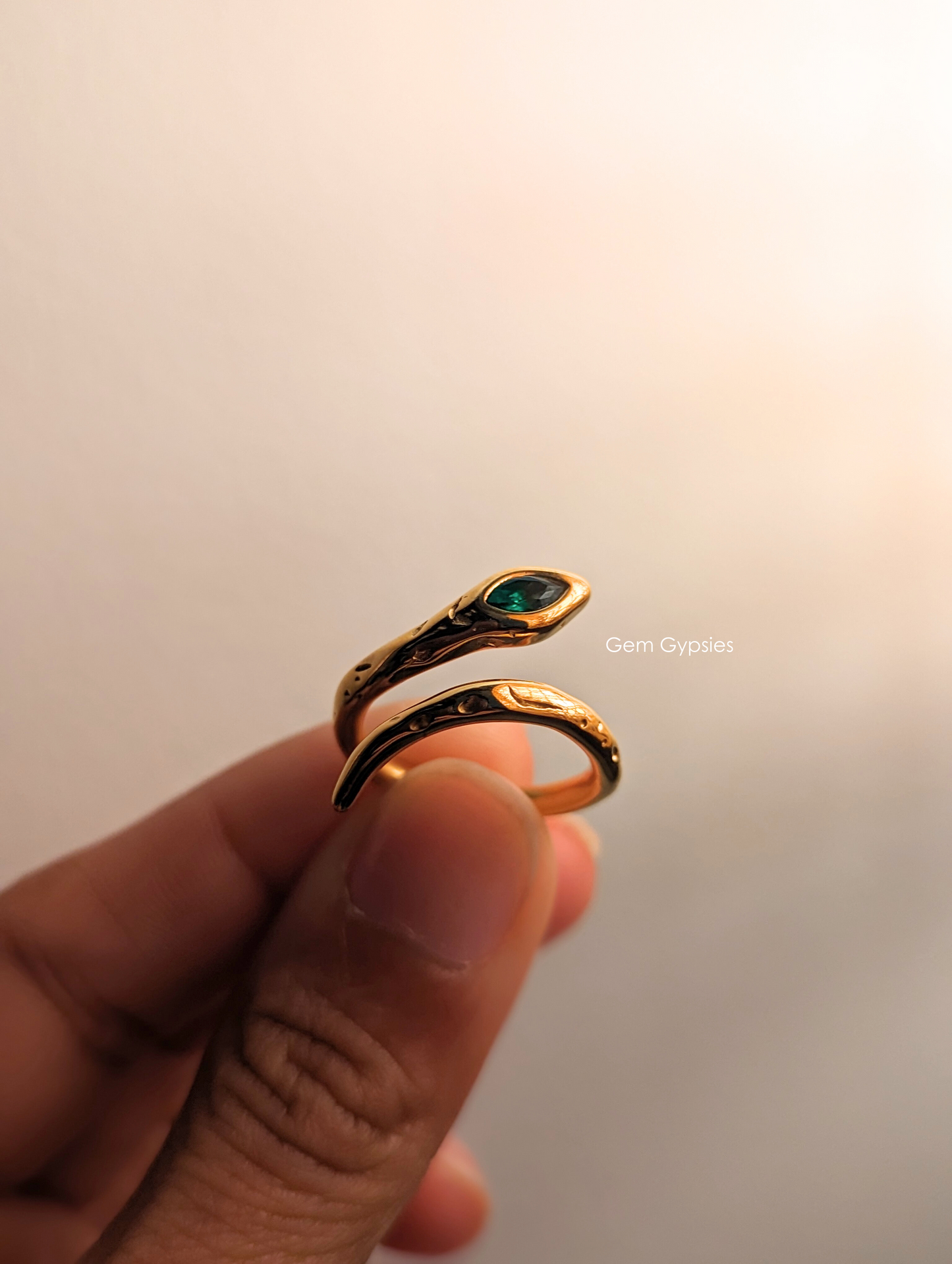 SNAKE EYE RING