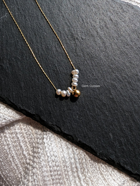 DIVE IN NECKLACE